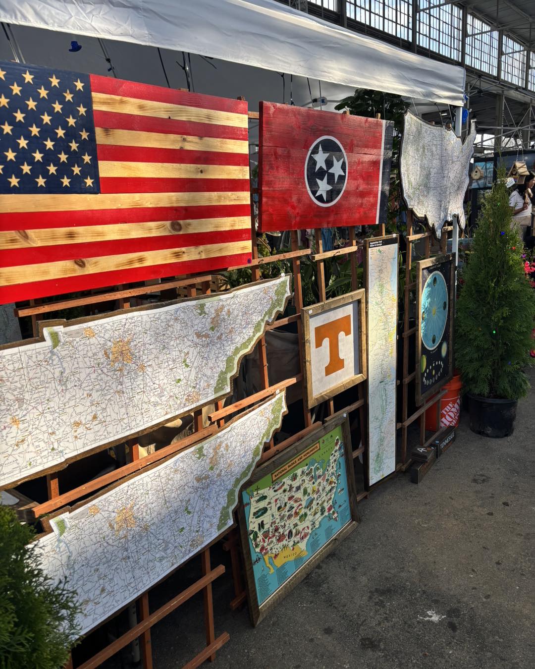 Kettle Creek - shrubs and outdoor plants